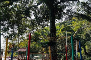 Children's play area - outdoor