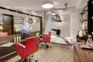 Hair salon