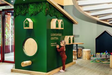 Children's play area - indoor