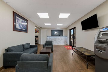 Hotel Interior 10 of 42