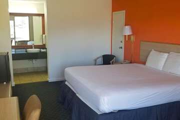 Room 3 of 13