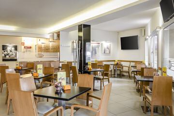 Coffee shop