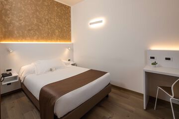 In-room business center