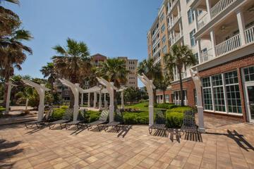Reflections at Bay Point by Sterling Resorts