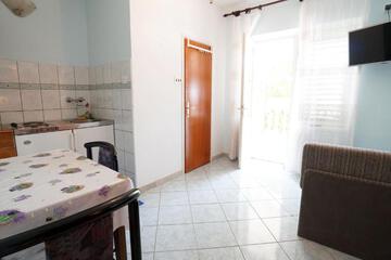 Photo 52