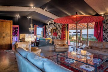 Executive lounge