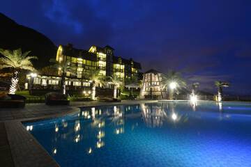 Front of property - evening/night