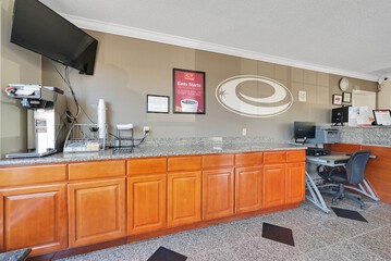 Business Center 49 of 49