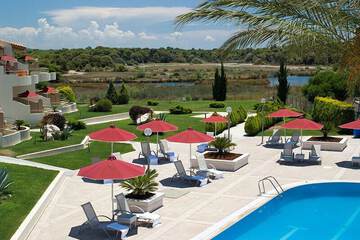 Sundeck