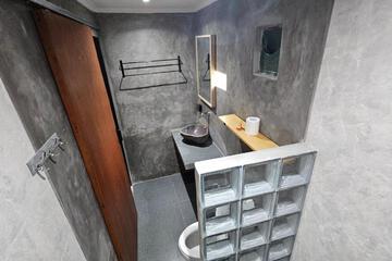 Photo 36