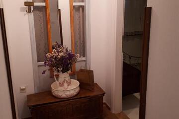Photo 51