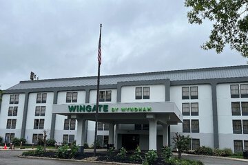 Wingate by Wyndham Cranberry