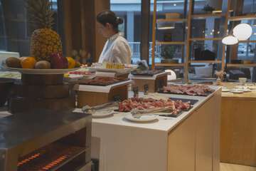 Breakfast buffet