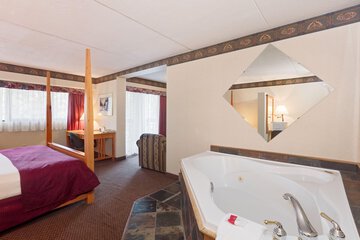 Jetted tub