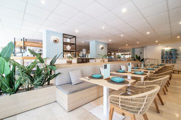 Snack bar