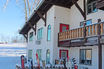 Snow and ski sports