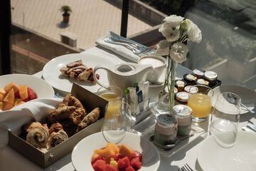Breakfast meal