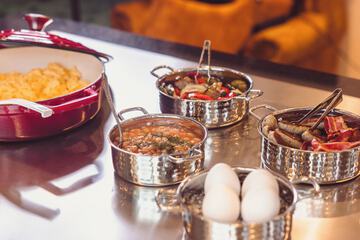 Breakfast buffet