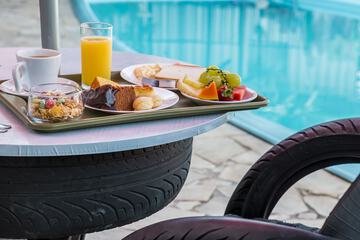 Breakfast meal