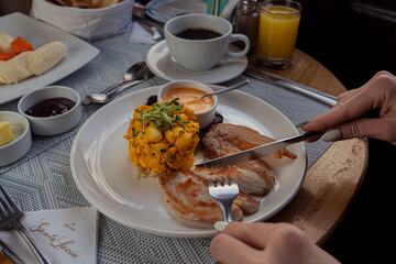 Breakfast meal
