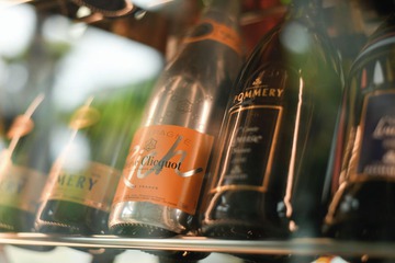 Tasting room
