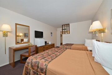 Room 7 of 14