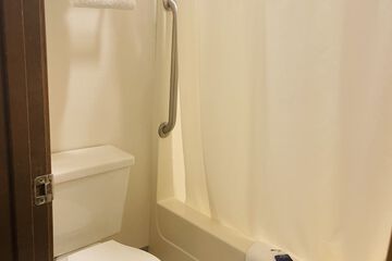 Room 30 of 35