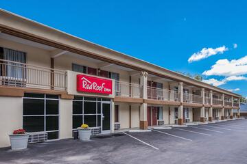 Red Roof Inn Caryville