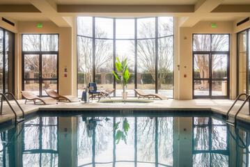 Indoor/outdoor pool
