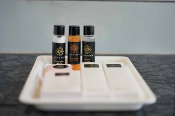 Bathroom amenities