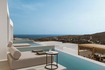Private pool