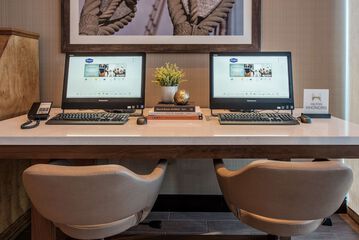 Business Center 54 of 56