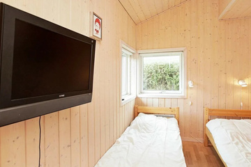 guest_rooms