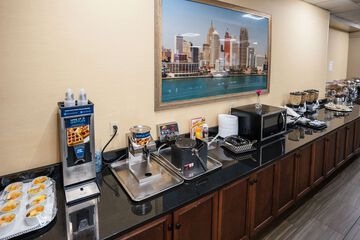 Breakfast/Coffee Service 42 of 61