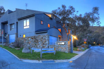 Hotel Front - Evening or Night