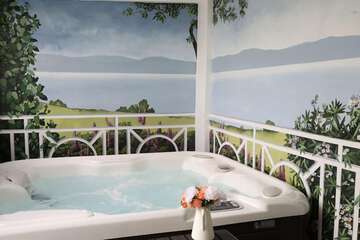 Private spa tub