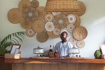 Poolside bar