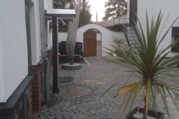 Photo 33