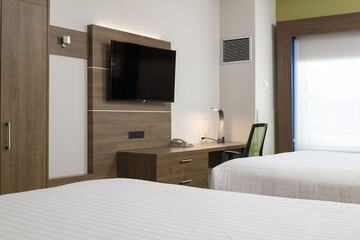 Room 30 of 59