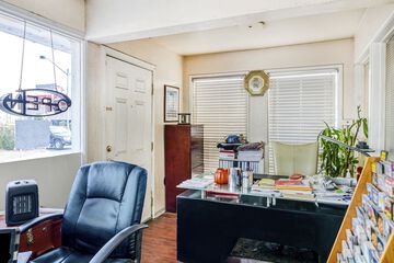 Hotel Interior 5 of 19