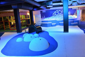 Children's play area - indoor