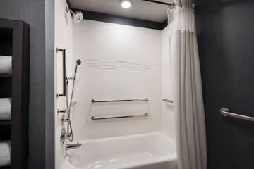 Room 20 of 26
