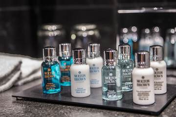 Bathroom amenities