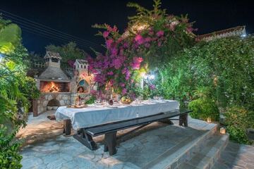 BBQ/picnic area