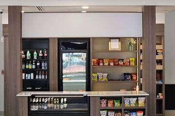 Snack bar