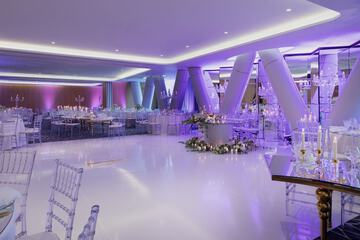 Banquet hall