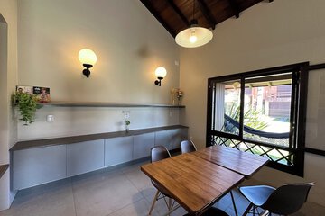 Breakfast area