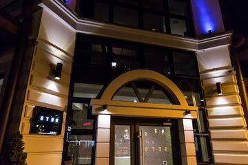 Front of property - evening/night