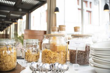 Breakfast buffet