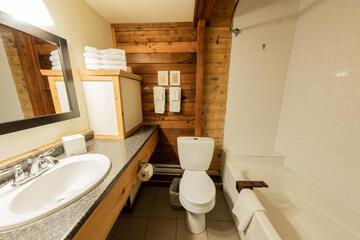 Photo 43